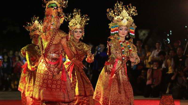 10 Tarian Sumatera Selatan Tradisional Kreasi Baru Ini 